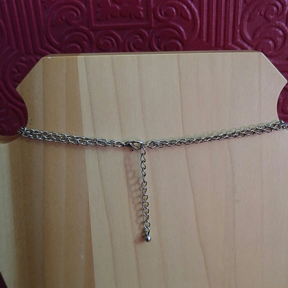 ♦ 3 for $15 Costume Teardrop Layered Necklace - Picture 7 of 7